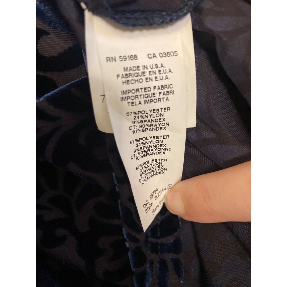 Karen Kane 2X Navy & Black Floral Burnout Velvet Long Sleeve Blouse - Picture 4 of 6